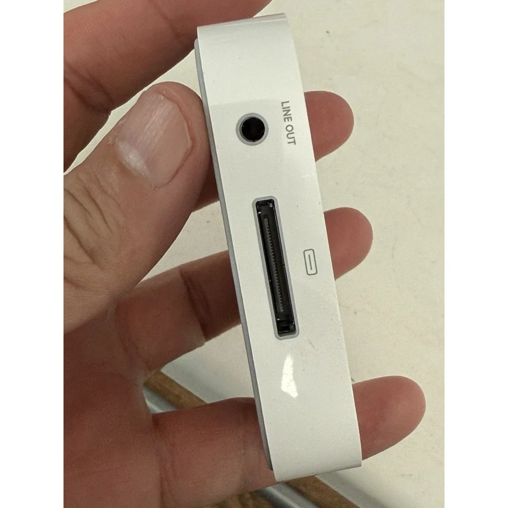 Genuine Apple iPod 30-Pin Docking Station Charger 2003 Base Only* Working